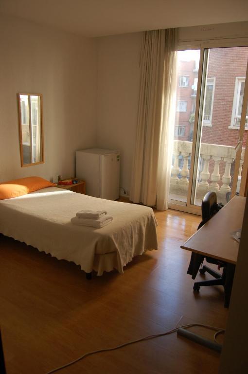 Residencia Universitaria Augusta Bed and Breakfast Barcelona Pokój zdjęcie